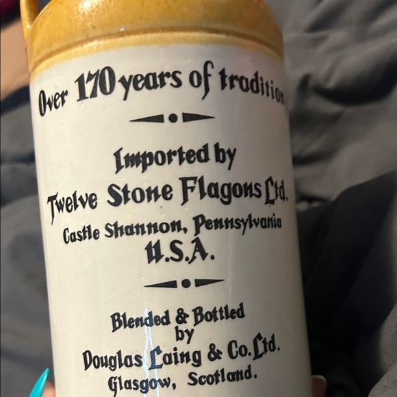 Cream and Tan Whisky Jug - Picture 6 of 7